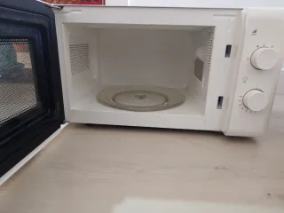 Microondas Taurus Blanco 1200w