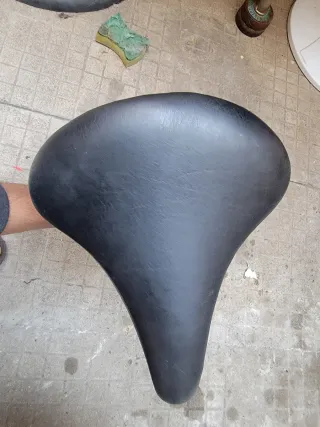 Sillín Negro Bicicleta