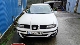 MOTOR ROTO!. Se vende Seat León 1.9 tdi 90cv