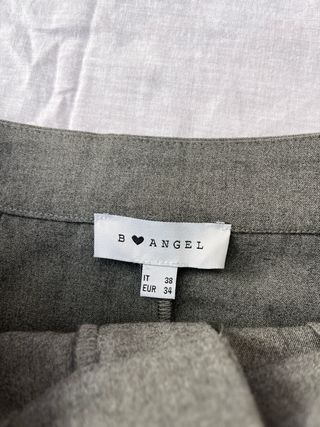 Gonna grigia a righe con cintura da ufficio sirena