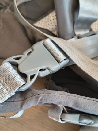 Mochila Portabebés Gris Ergonómica