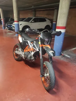 KTM 690 SMC R
