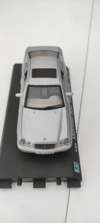 Maqueta Mercedes-Benz CLK 320 Coupe 1/43