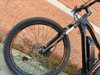 Bicicleta Eléctrica de Montaña megamo