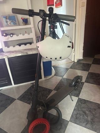 Patinete Eléctrico + Casco Blanco