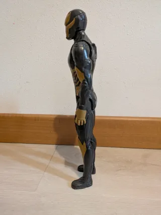 Action Figure Iron Man Marvel Avengers Titan Hero