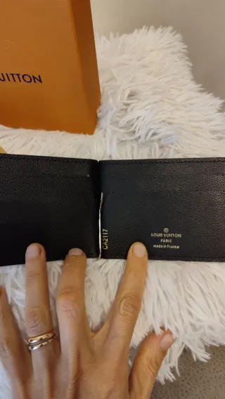 Portafoglio Uomo Nero con fermasoldi