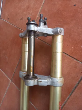 Barras/Horquillas  SHOWA Derbi Senda R 50cc