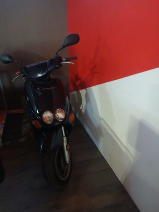 Yamaha Neos 49cc Moto