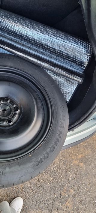 Rueda de repuesto Ford Focus MK2 + Gato