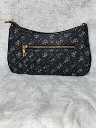 Bolso Negro y Dorado