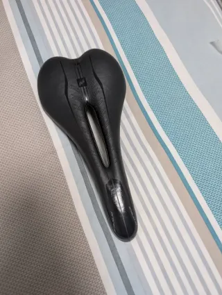 Sillín Massi PRORACE Negro