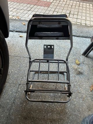 Portaequipajes Vespa Cromado
