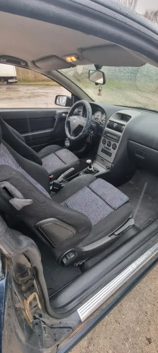 Opel Astra 2001