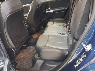 Mercedes Clase GLB 180 d Business Solution 5d 7pl