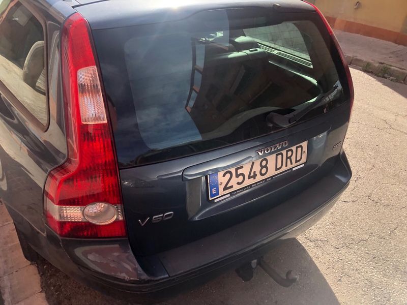 Volvo V50 2.0 (2005) - foto 1