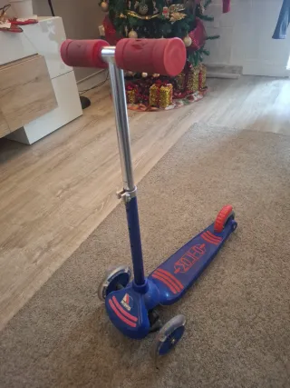 Patinete 3 Ruedas Niño Azul y Rojo