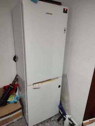 Nevera Samsung Blanca (Negociable)