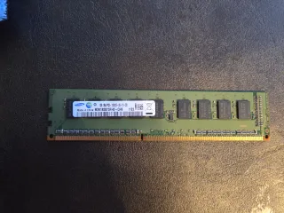 Samsung 1GB DDR3 RAM