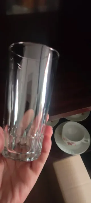 Vasos de cristal transparentes