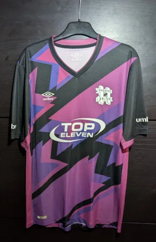 Hashtag United FC 2017/18 Away shirt