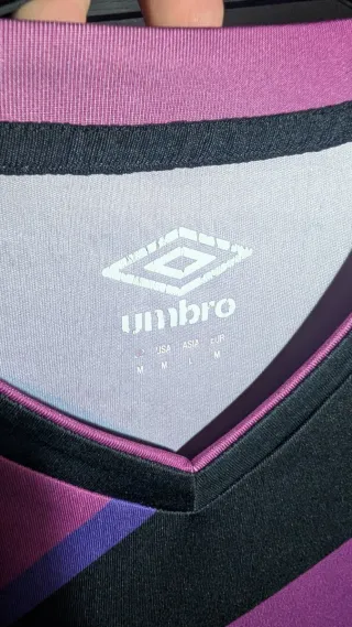 Hashtag United FC 2017/18 Away shirt