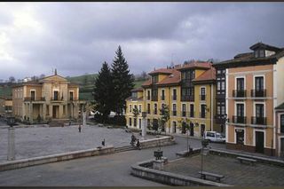 Piso en venta en Nava