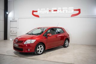 Toyota Auris 2010