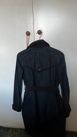 Gabardina vaquera azul