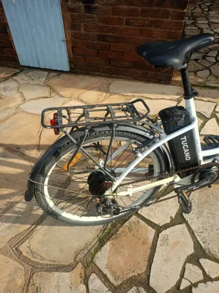Bicicleta Eléctrica Tucano Blanca