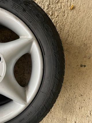 Llantas Mangels 15” 5 tornillos y neumaticos