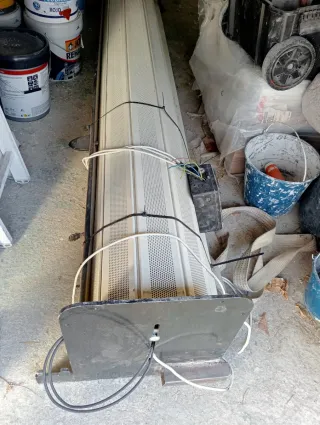 Persiana enrollable para local 3x3