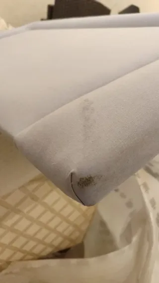 Cabecero para cama de matrimonio.
