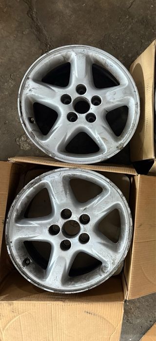 4 Llantas Toyota RAV4 7x16”