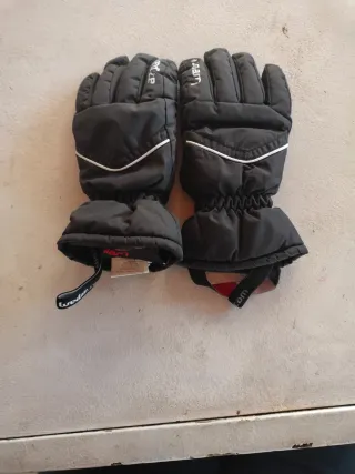 Guanti invernali Wedze taglia 6 anni