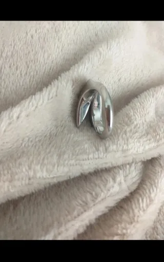 Anillo Fossil Negro y Plateado