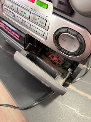 Cadena de música Sharp NSX-552