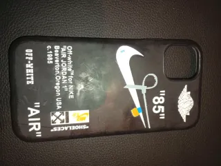Funda iPhone 11 Off-White x Nike Air Jordan