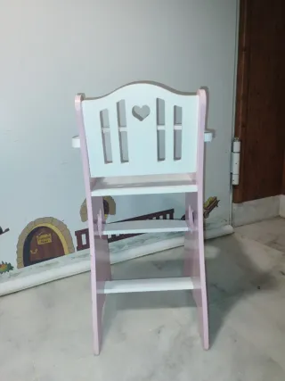 Trona de juguete para muñecas
