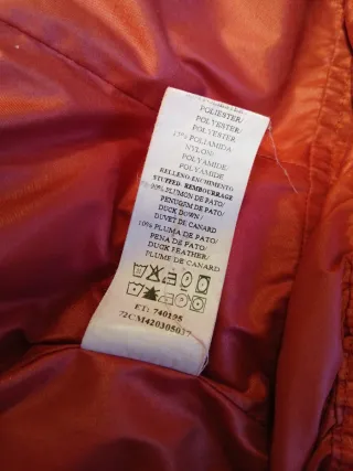 Plumas Carolina Herrera Talla M/L Roja