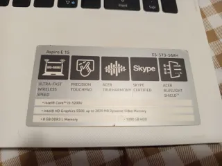 Acer Aspire E 15 Portátil i5-5200U 8GB RAM 1TB HDD