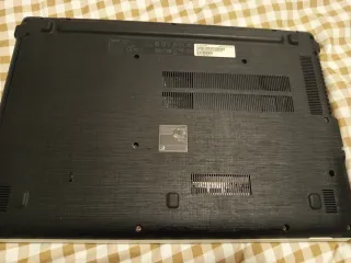 Acer Aspire E 15 Portátil i5-5200U 8GB RAM 1TB HDD