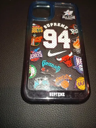 Funda iPhone 11 Supreme NBA