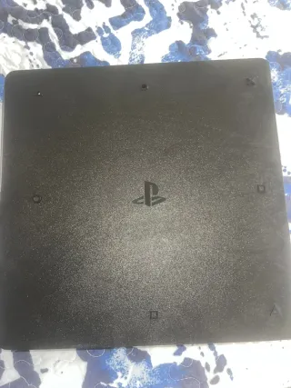 Consola Sony PS4 Negra