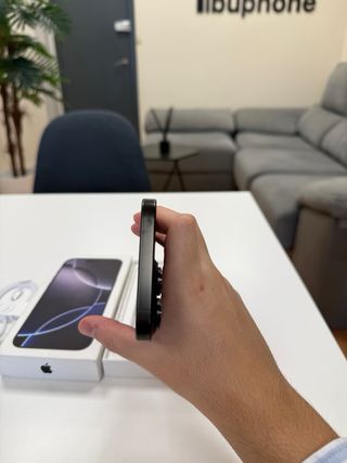 iPhone 16 Pro Max NUOVO