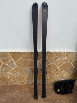 PACK Esquís Atomic Beta Ride 9.2 V Y BOTAS