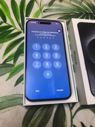 iPhone 15 Pro Max 512GB Negro/Gris