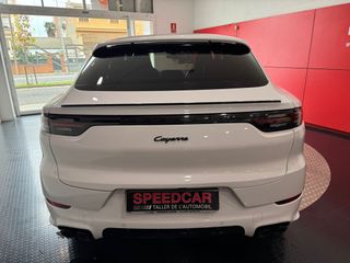 PORSCHE Cayenne Coupé EHybrid