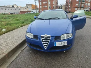 Alfa Romeo GT 2004