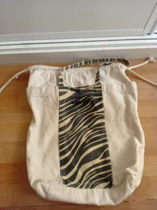 Bolso grande Levi's estampado